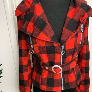 Women’s plaid zip jacket